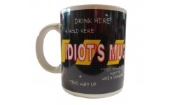CANECA IRONICA DO IDIOTA
