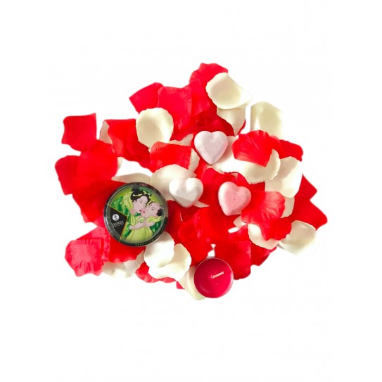 KIT - VELAS + SABONETE EM CORAÇÃO + PÉTALAS